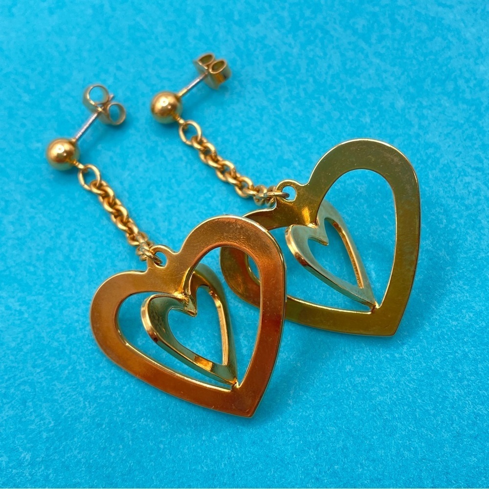AVON Heart Dangle Vintage Gold Tone Earrings